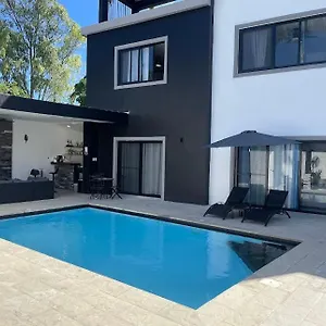 level-suites-57000.comcaribbean.com/