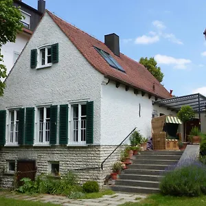 bed-and-breakfast-unter-den-linden.com-bavaria.com/